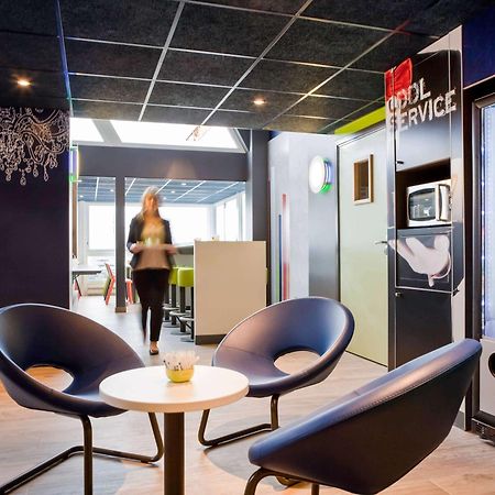 Ibis Budget Pontault Combault Rn4 Marne La Vallee Exteriör bild